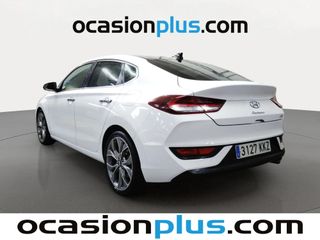 Hyundai i30 Fastback 1.4 TGDI Style DCT 103 kW (140 CV)