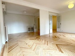 Piso en alquiler en Recoletos en Madrid