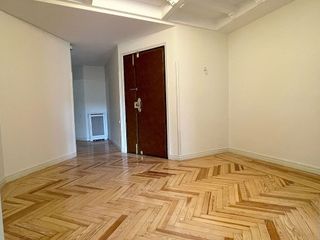Piso en alquiler en Recoletos en Madrid