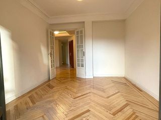 Piso en alquiler en Recoletos en Madrid