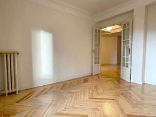 Piso en alquiler en Recoletos en Madrid