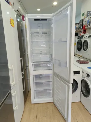 Nevera Beko y Lavadora Balay garantía transporte
