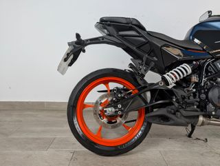 KTM DUKE 125 2024
