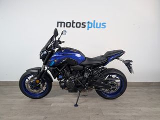 YAMAHA MT 07 2022