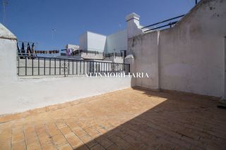 Chalet en venta en Centro Histórico - Plaza España en Cádiz