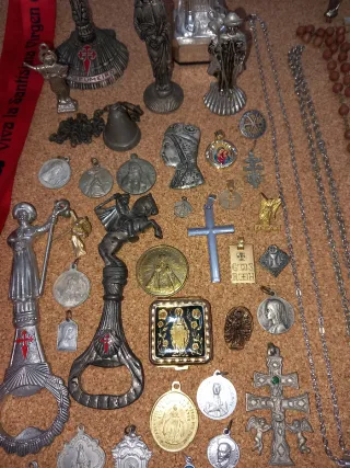 Lote artículos religiosos