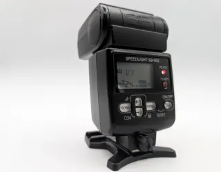 Flash Nikon SB-600