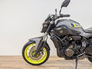 YAMAHA MT 07 2017