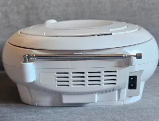 Radio CD portátil blanca