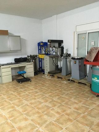 Garaje en venta en Deltebre