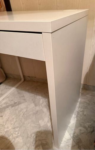 Escritorio blanco moderno