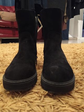 Botines XTI niña negros T34