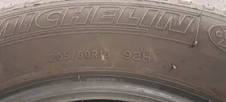 Neúmatico de coche Kia niro