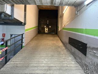 Garaje en venta en Caldes de Montbui