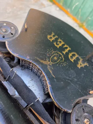 Máquina de Escribir Antigua Adler Mod. N° 7 rara