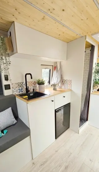 Camper Renault Master 2010, homologada y equipada