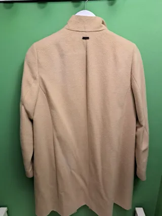 Nuevo abrigo sin estrenar