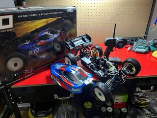 Team Losi 810 1/8 Buggy RTR