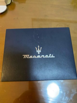 Reloj Maserati Dorado y Negro