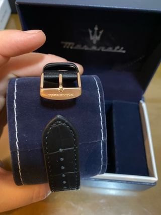 Reloj Maserati Dorado y Negro