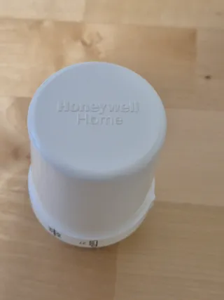 3 Cabezales termostáticos para radiador