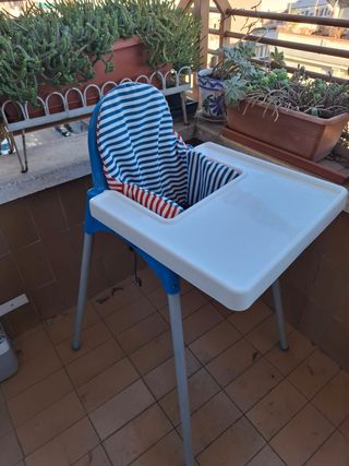 Trona IKEA ANTILOP con bandeja + cojín soporte