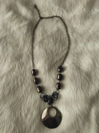 Collar bisutería negro y plateado
