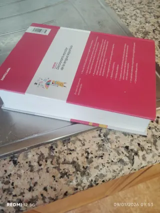 NUEVO DICCIONARIO ESCOLAR DE LA LENGUA ESPAÑOLA...