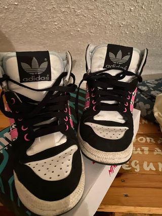 Zapatillas Adidas Edición Especial NY