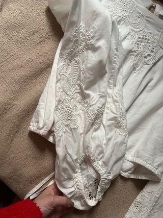 Blusa Zara bordada