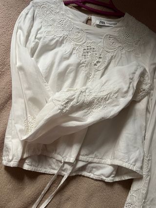 Blusa Zara bordada