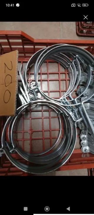 Abrazaderas metálicas 200mm