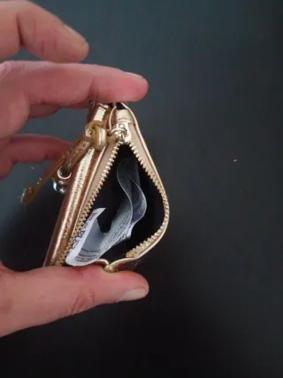 Monedero Mango Dorado Nuevo