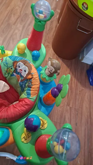 Saltarin para bebe musical