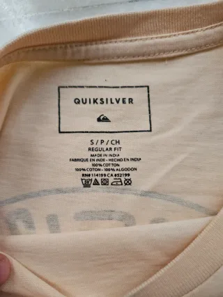 Camiseta original Quiksilver Beige con Estampado
