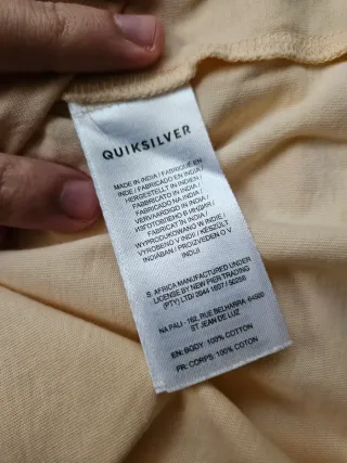 Camiseta original Quiksilver Beige con Estampado