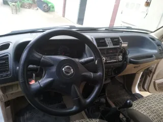 Nissan Terrano II 2003