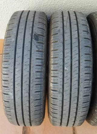 Llantas. ruedas 14"Nissan nv200  Neumáticos Seminu