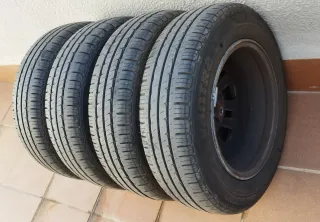 Llantas. ruedas 14"Nissan nv200  Neumáticos Seminu