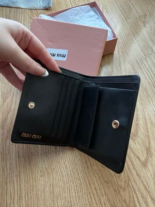 Monedero Miu Miu Negro Acolchado