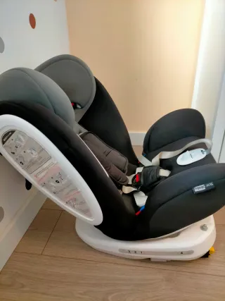 Silla coche giratoria infantil