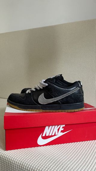 Zapatillas Nike SB Dunk Low Negras