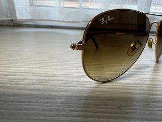 Gafas de sol Ray-Ban doradas