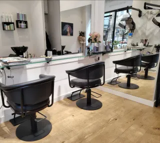 Traspaso Peluquería Completa