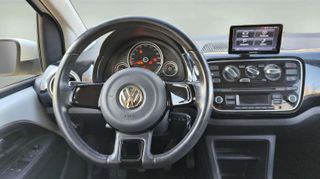 Volkswagen up! High up! 1.0 75CV