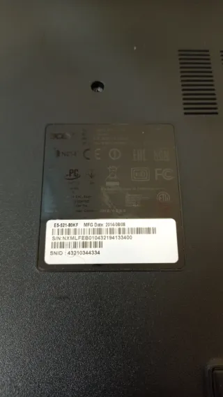 Acer Aspire E5-521-80KF PARA PIEZAS