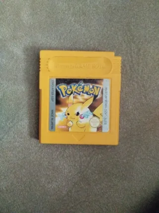 Pokemon Amarillo Game Boy DMG-APSS-ESP