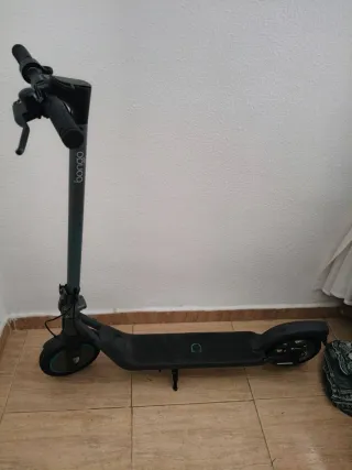 Patinete eléctrico infantil 16 km/h sigue en garan