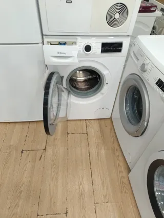 Nevera lavadora Balay Secadora Siemens garantía T