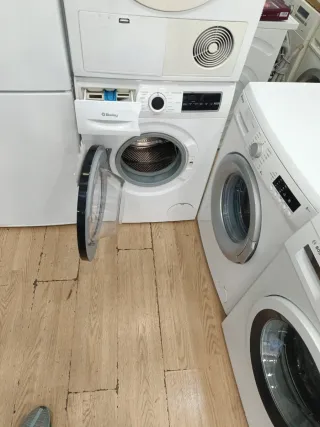 Nevera lavadora Balay Secadora Siemens garantía T